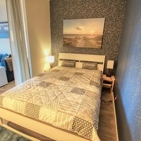 - Haus E, App 0eeg07 Lejlighed *